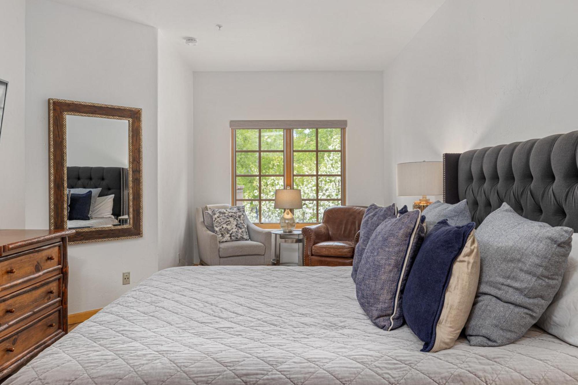 Westermere Telluride Room photo
