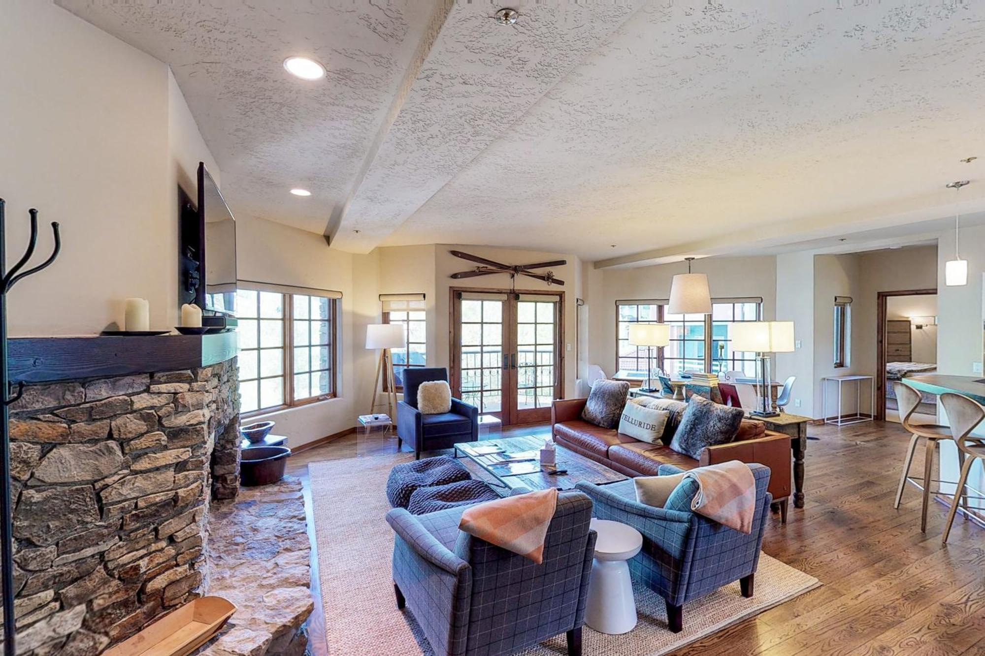 Westermere Telluride Room photo